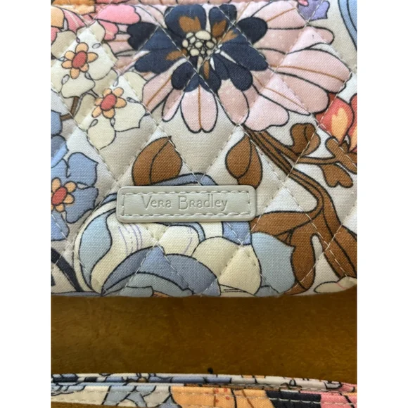 Women's Vera Bradley Wallet Multicolor - Picture 3 of 4